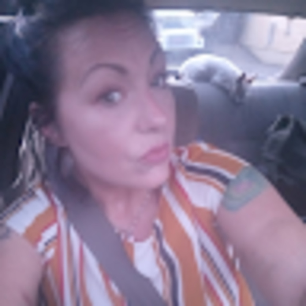 Meet your Posher, Beth